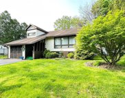 38 Farview Heights, Utica-City-301600 image