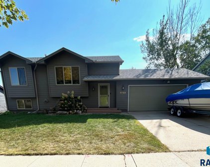 6123 West 65th St, Sioux Falls