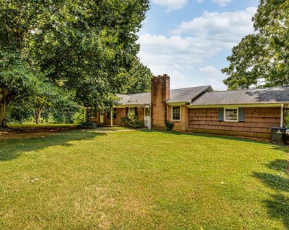 5750 Shattalon Drive, Winston Salem