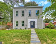 38 Riggs Rd Ne, Washington image