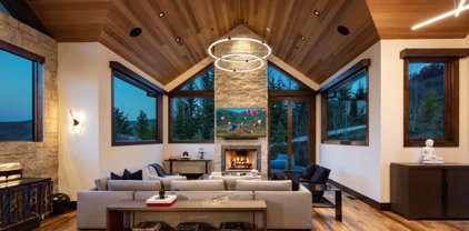 37 Spur Ridge Lane, Snowmass Village