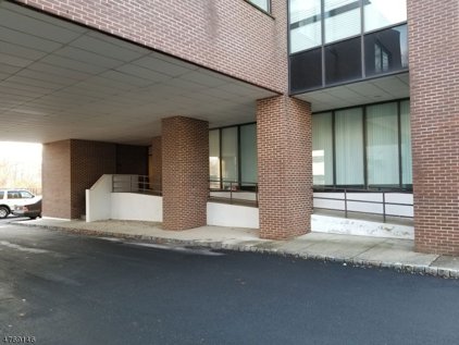 96 MILLBURN AVE, Millburn Twp.