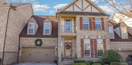 2242 Donnington Nw Lane, Concord