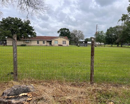 20336 Highway 90, Bedias