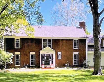 5400 W 101st Terrace, Overland Park