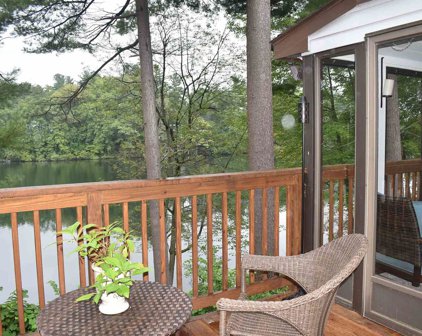 79 Pondview Drive Unit #79, Merrimack