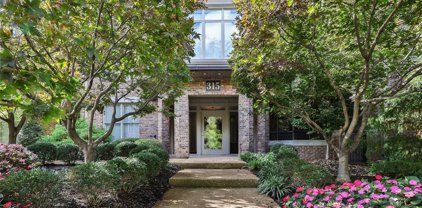 315 N Meramec  Avenue Unit #35, Clayton