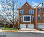 2306 Sawtooth Oak   Court, Vienna image