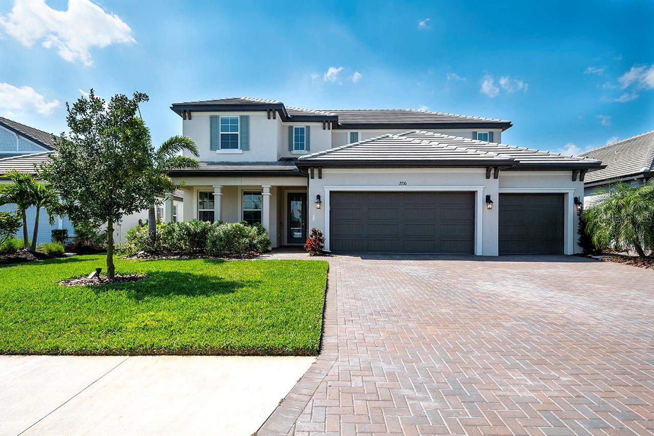 2210 Woodleaf Hammock Court, Lakewood Ranch, 34211