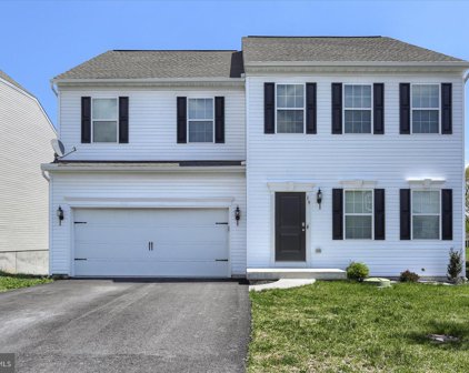 19 Barnhart Cir, Mechanicsburg