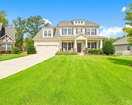 5112 Forest Knoll  Court, Indian Trail