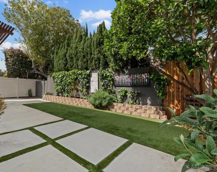7437 Eads Ave, La Jolla