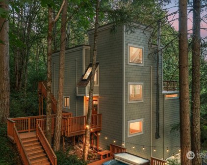 15944 259th Avenue SE, Issaquah