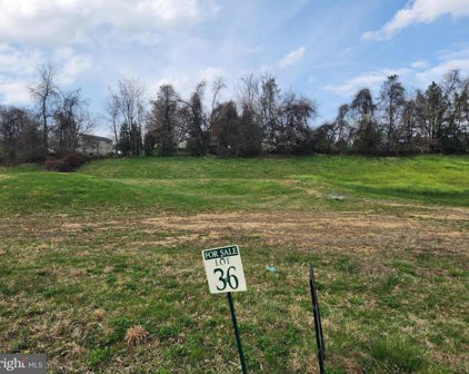 Lot 36 Pennington Dr, Mechanicsburg