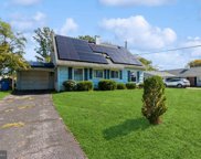 6 Bucknell Ln, Willingboro image
