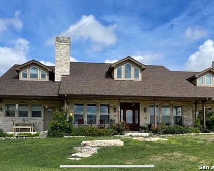 534 Blackbird Dr, Spring Branch