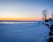 28 Fuller Ct, Maple Bluff image
