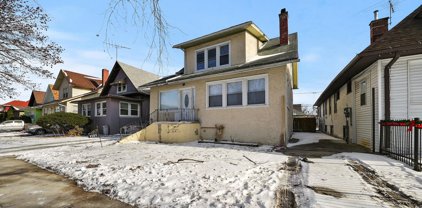1131 N Latrobe Avenue, Chicago