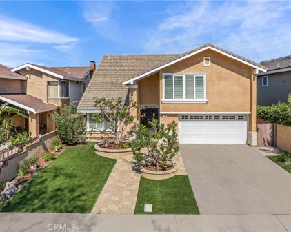 16 Columbus, Irvine