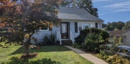 15 3Rd St, Dover Town