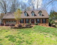 8916 Harpers Grove Lane, Clemmons image