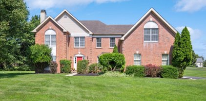 12 Aster Ct, Montgomery Twp.