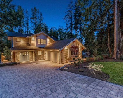 1575 Kilmer Road, North Vancouver