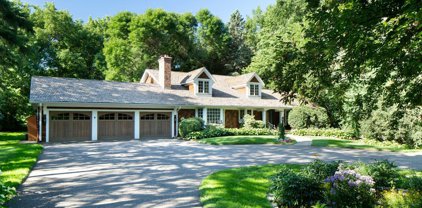 374 Ferndale Road W, Wayzata