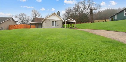 126 Twin Cedar Street, Tonganoxie