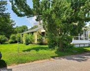 8 North   Street, Medford image
