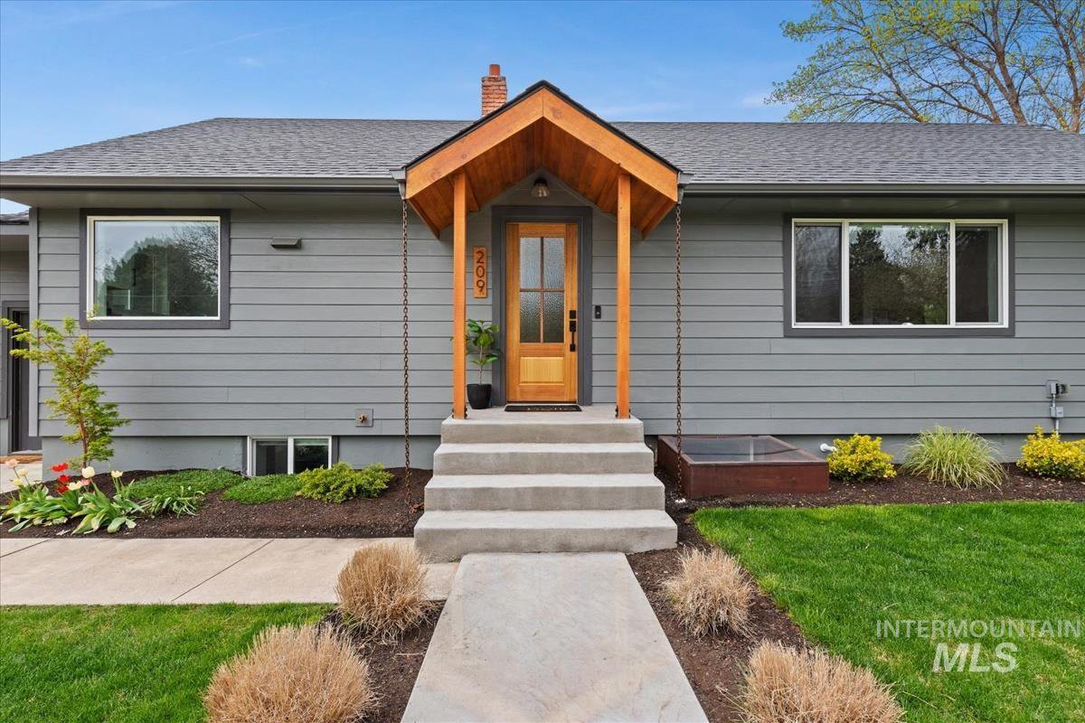 209 N Owyhee St., Boise, Idaho 83706 MLS98907142 Residential Boise, Eagle, Meridian, ID