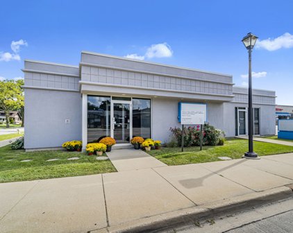 311 N York Street, Elmhurst
