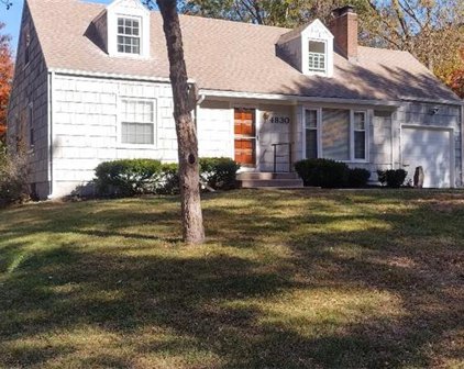 4830 W 78th Street, Prairie Village