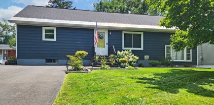 98 Hillcrest Avenue, Schenectady