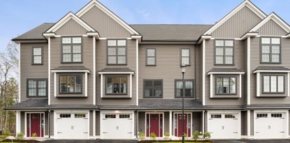 168 Lowell St Unit 33, Wilmington