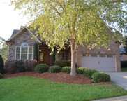 6162 Barrington Oaks Drive, Clemmons image
