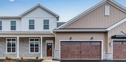 749 Aurora Dr Unit #418, Mechanicsburg