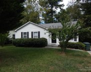 106 Whispering Pines  Lane, Huntersville image