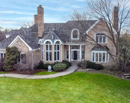 122 Covington Court, Oak Brook