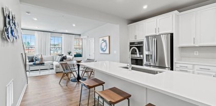 719 Thomas Ln Unit #A, Manassas Park