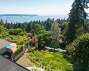 2664 Rosebery Avenue, West Vancouver image