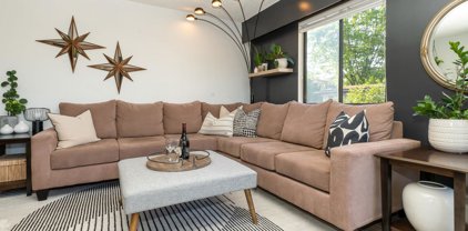 2425 Shaughnessy Street Unit 102, Port Coquitlam
