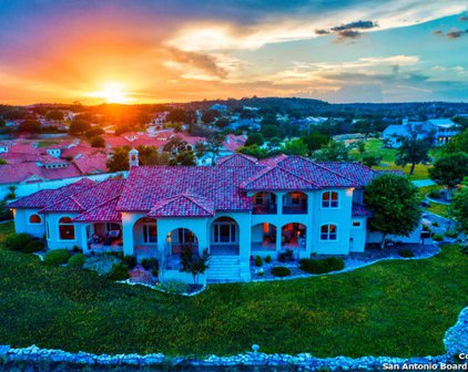 3722 Club View Ct, Kerrville