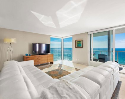 2425 Gulf Of Mexico Drive Unit 13B, Longboat Key