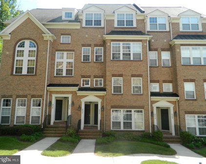 9572 Walker Way, Manassas Park