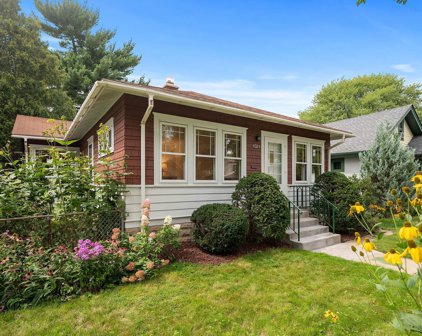 4024 44th Avenue S, Minneapolis
