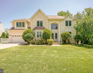 2 Hillcrest   Heights, Marlton image