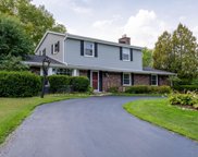 17435 Redvere Dr, Brookfield image