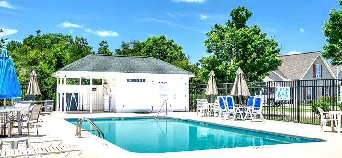 Community Pool in Hunters Ridge, Forestbrook