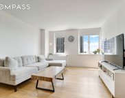 225 Rector  Place Unit 17-F, New York image